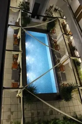 Nirvana Boutique Hotel - Havuz