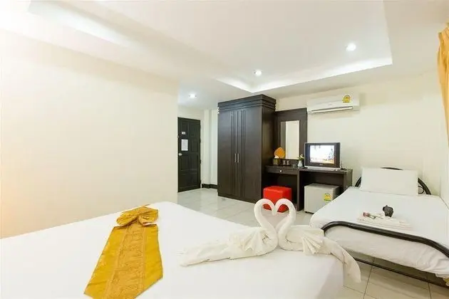 Nirvana Inn - 1