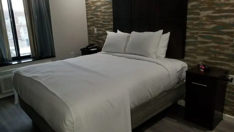 Hotel Nirvana - Oda