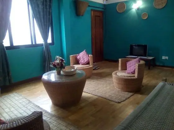 Nirvana Private Apartment - Bar