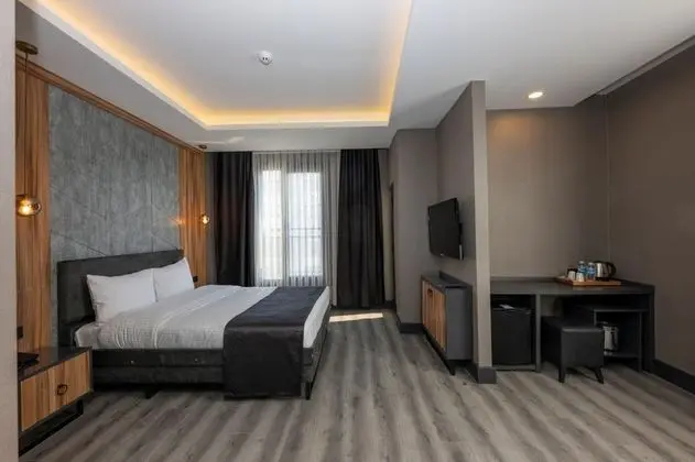 The Nirvanas Hotel