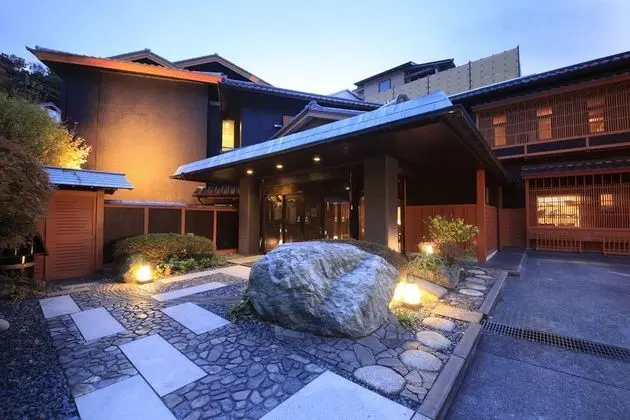 Nishiizu Koyoi