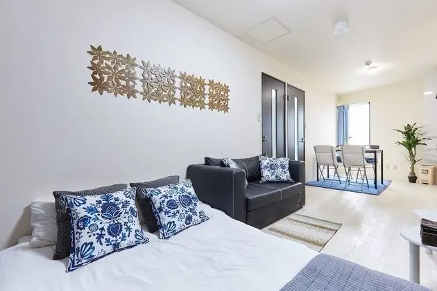 Nishikamata ColorBee House