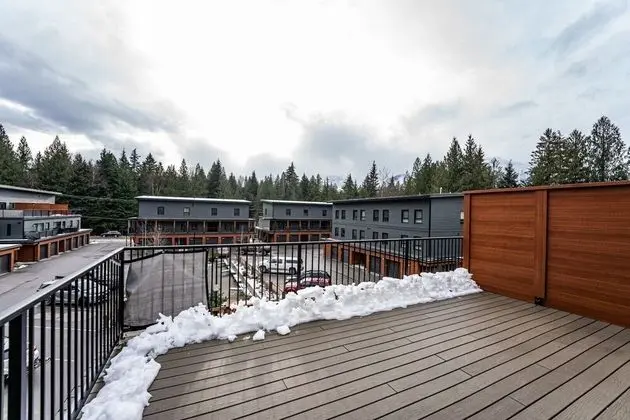 Niska's Den