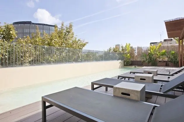 Niu Barcelona - Havuz