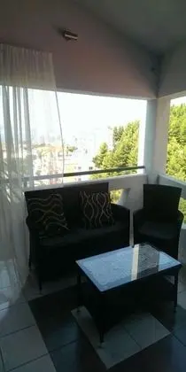 Niva - With Parking - A