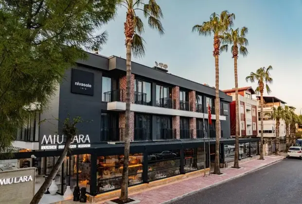 Nivasole Hotel Lara