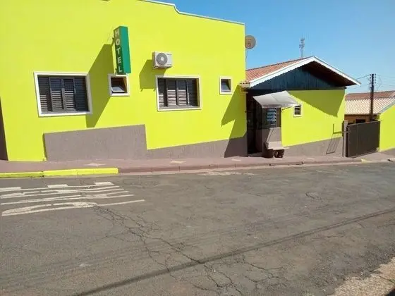 Hotel Nixon