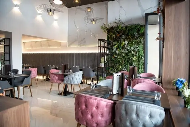 NJ Hotel Rabat - Yerinde Yemek