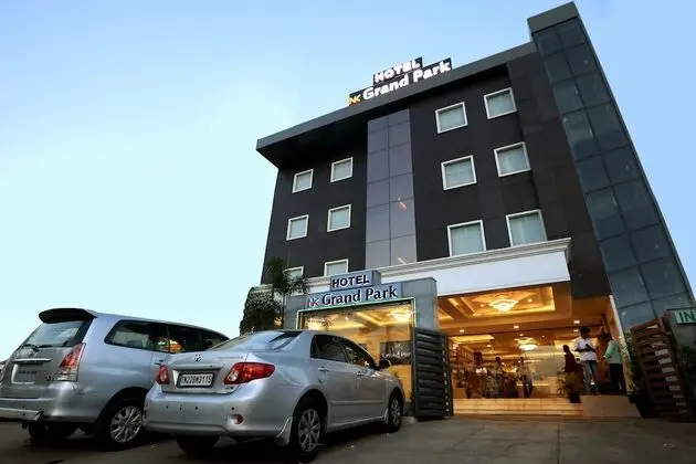 NK Grand Park Hotel - Dış Mekan