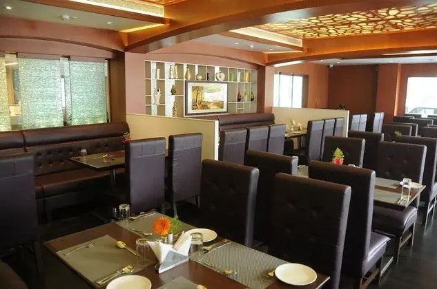 NK Grand Park Hotel - Yerinde Yemek