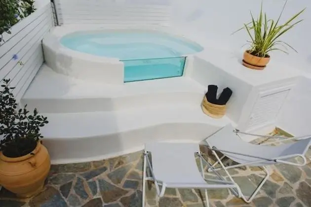 NK Luxury Villas - Havuz