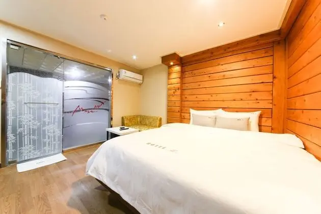 No.25 Hotel Seomyeon Station - Oda