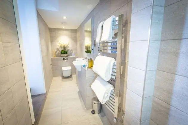 No. 32 Tarporley - Banyo Tipleri