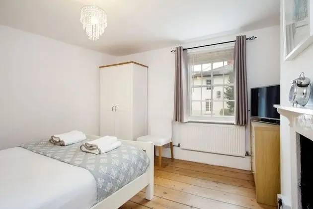No. 32 Upper High Street WestgateCottage - Oda