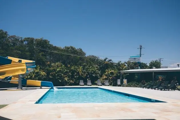 Nobby Beach Holiday Village - Havuz