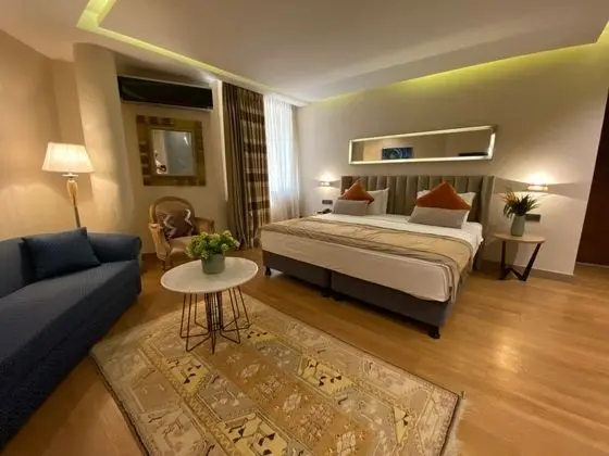 Nobel Hotel
