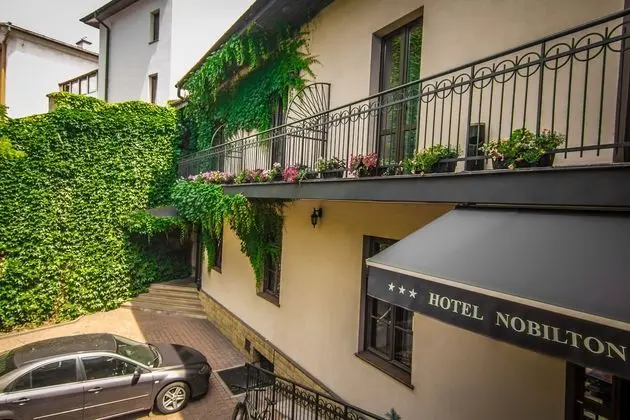 Hotel Nobilton - Dış Mekan