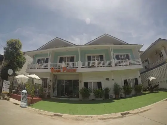 Noble Baan Pastel