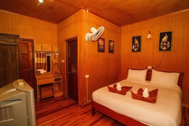 Noble Night Guesthouse Kanchanaburi - Oda