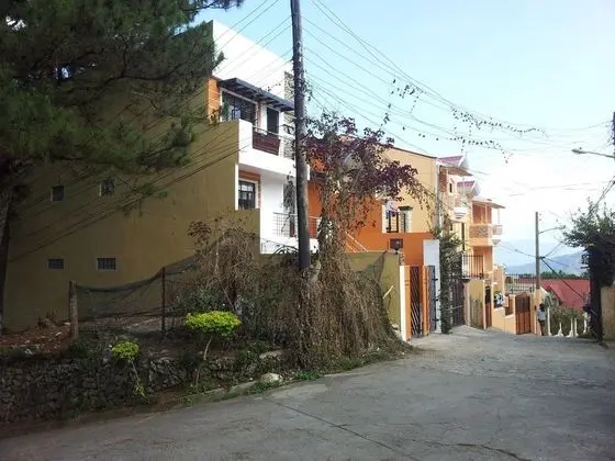 Noel's First Floor - Dış Mekan