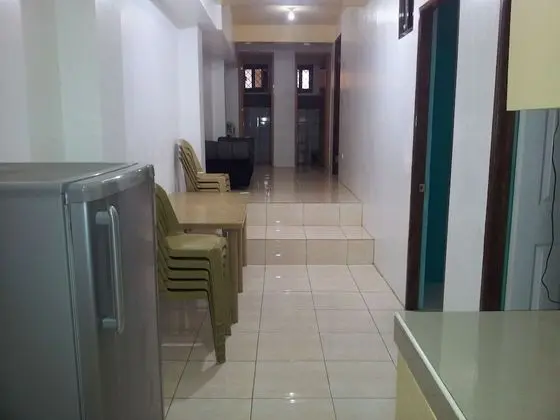 Noel's First Floor - Lobi