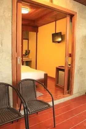 The Noi Guesthouse Koh Lipe - Oda