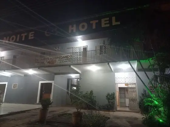 Noite hotel