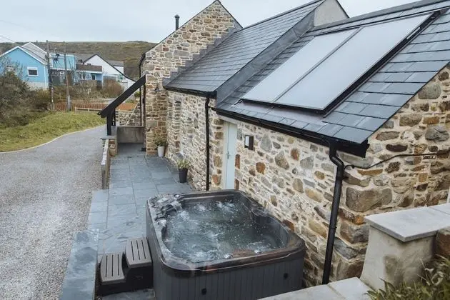 Nolton Haven Mill - The Mill House - Havuz