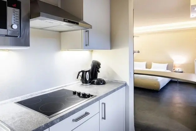 Nomad Serviced Apartments - Mutfak