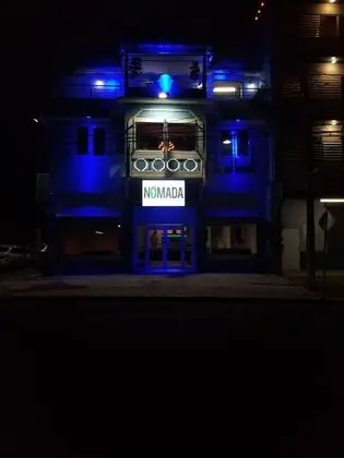 Nomada Urban Beach Hostel - Adults Only - Dış Mekan