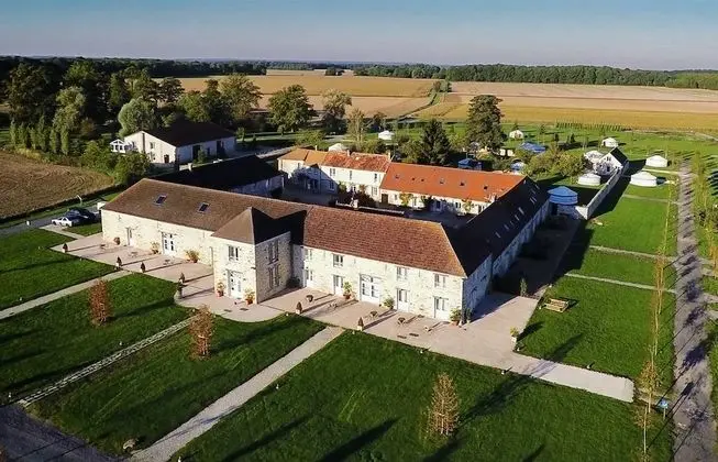 Nomade Lodge - Yourtes