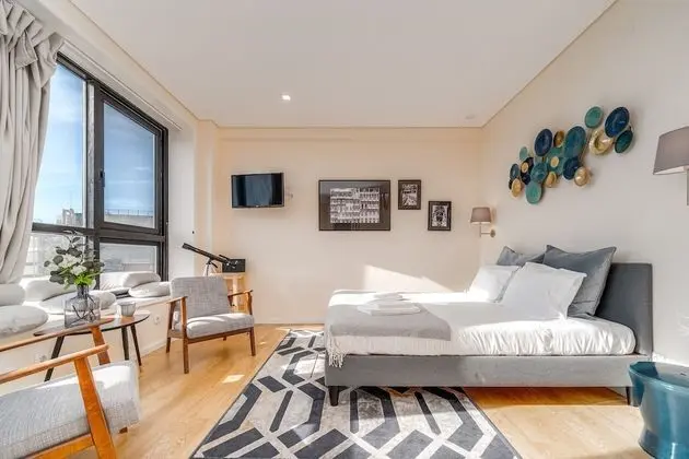 Nomad's Porto City & View