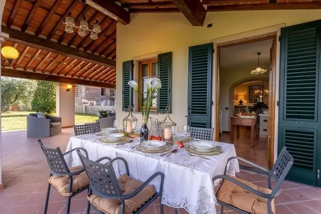 Nonna Bianca a Genuine Farmhouse in Sant Alessio Lucca