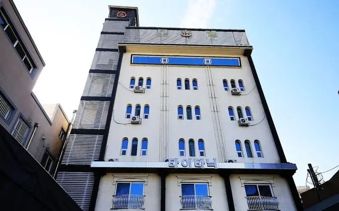 Nonsan Titanic Motel
