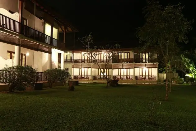 Nooit Gedacht Heritage Hotel-Original Dutch Governor's House - Dış Mekan