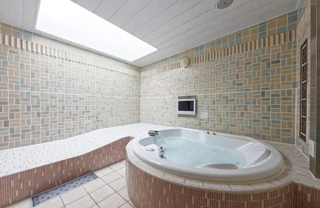 Hotel NOON - Adults Only - Spa