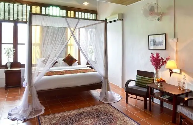 Noordin Street House - Oda