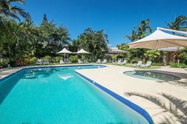 Noosa Harbour Resort - Havuz