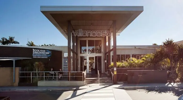 Villa Noosa Hotel - Lobi