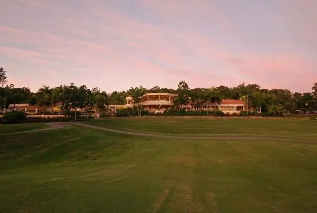 Noosa Springs Golf & Spa Resort