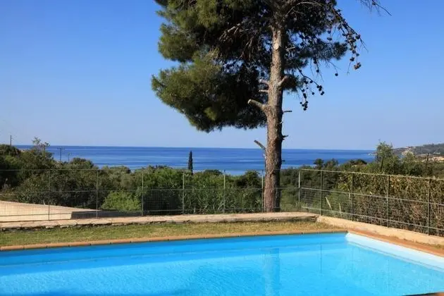 Villa Nora Large Private Pool Walk to Beach Sea Views A C Wifi Car Not Required - 1020
