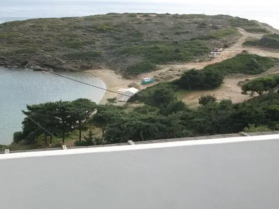Nora Norita - Dış Mekan