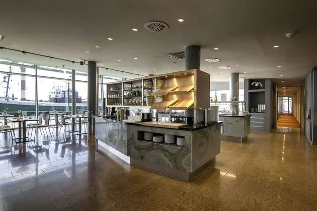 Nordsee Hotel Bremerhaven Fischereihafen - Yerinde Yemek