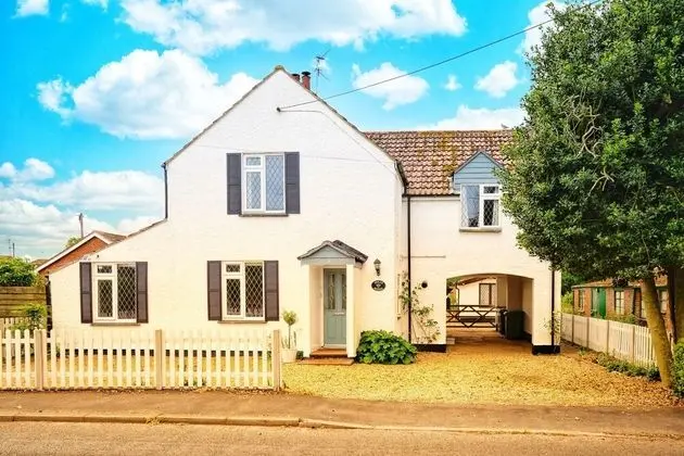 Norfolk Holiday Cottage 4-bed Luxury Dog Friendly