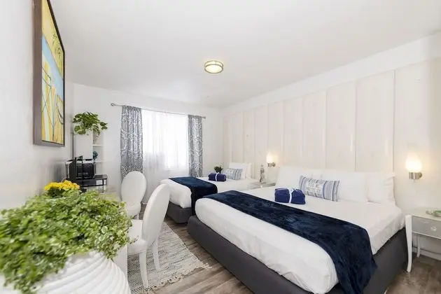 Norman's Hotel and Dining