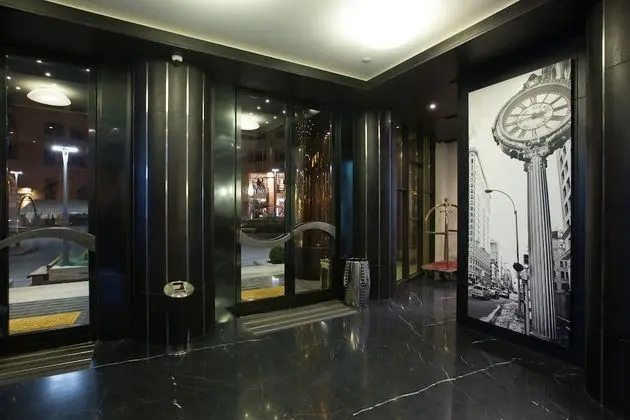 North Avenue by Stellar Hotels - Lobi