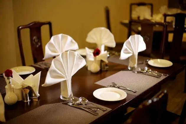 Hotel North Avenue - Yerinde Yemek