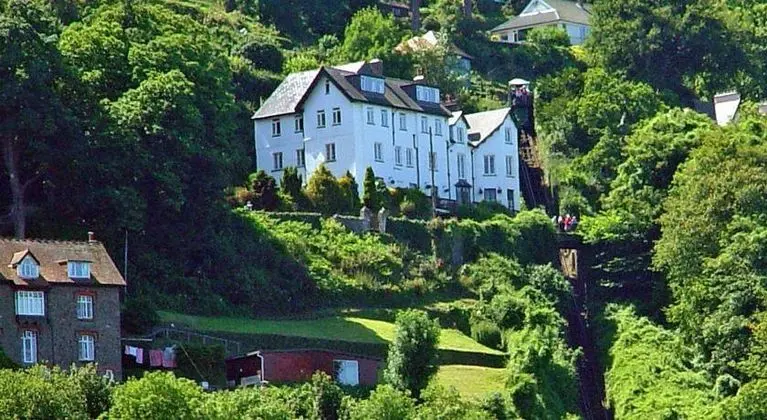 The North Cliff Hotel