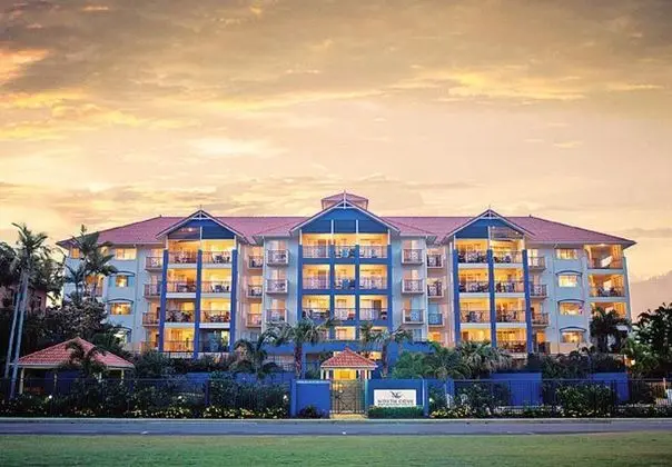 North Cove Waterfront Suites